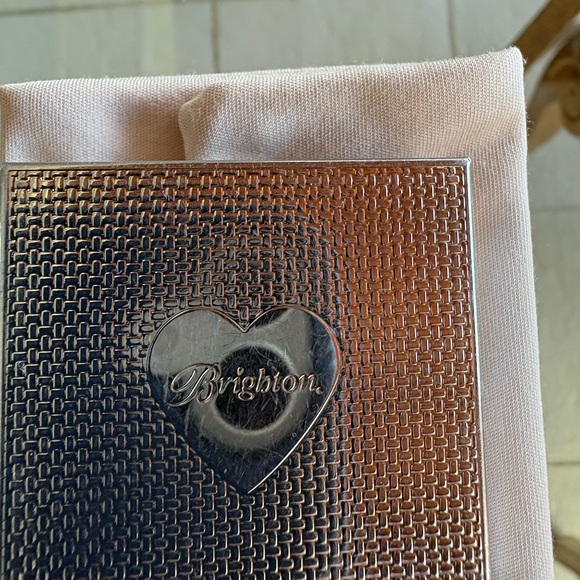 Brighton Floral Key Holder with Blue and Black - Picture 2 of 3